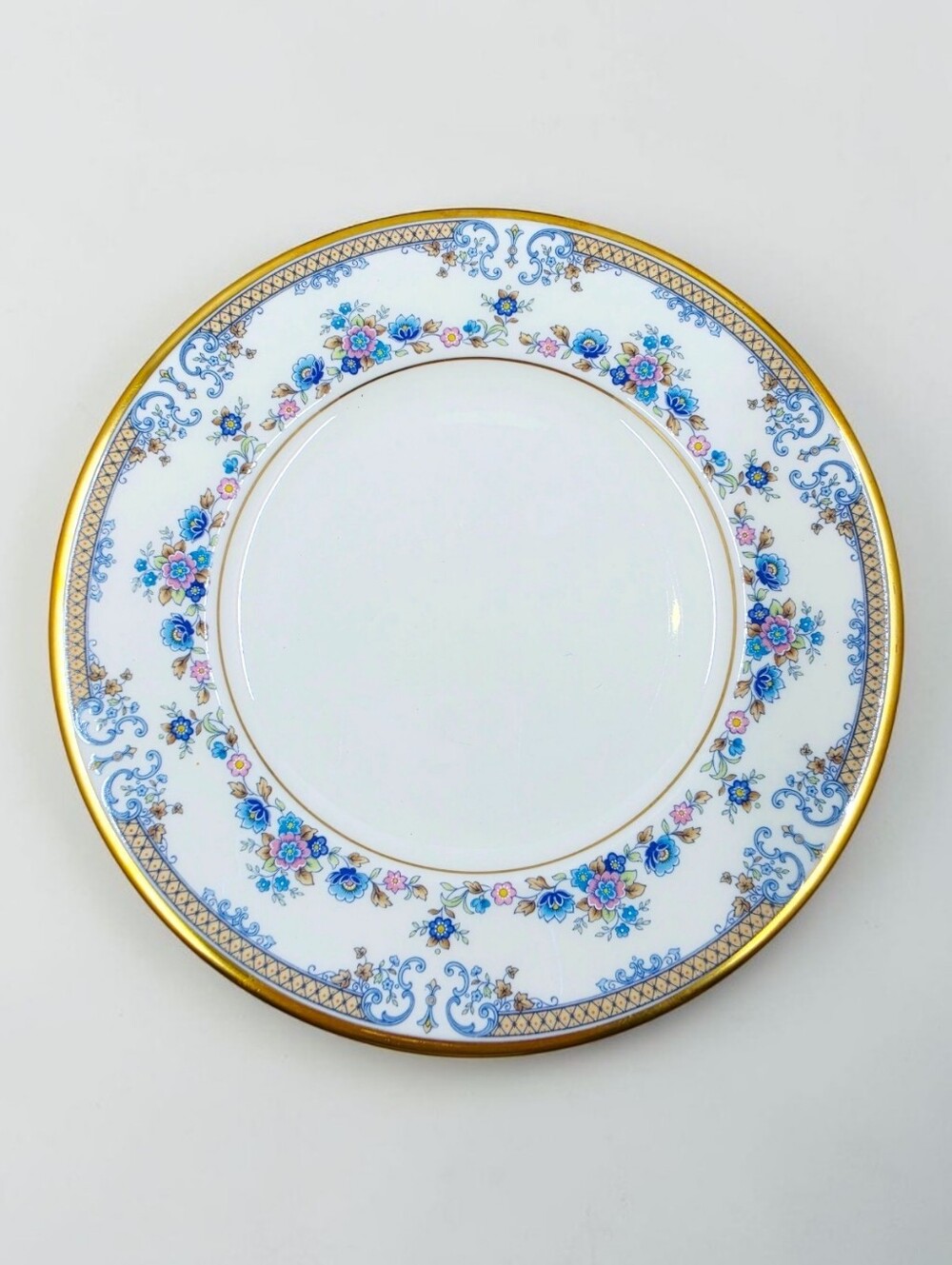 Minton Avonlea Pattern Salad Plate Gold Rim Bone China Floral Border England